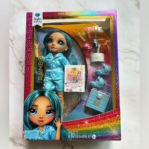 2024 Rainbow High Junior High Pajama Party Skyler Bradshaw Doll